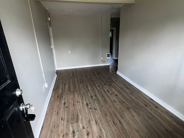 4113 Dorris St APT B