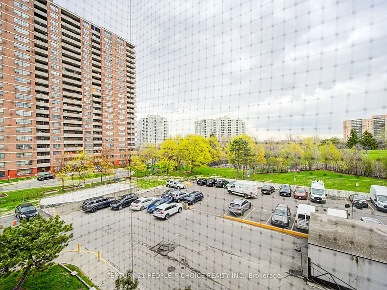 2645 Kipling Ave #411 — Photo 36