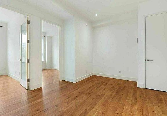 3rd image of 73 Montrose Ave #3E
