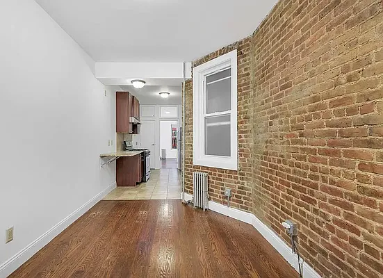 Rented by Avenues Real Estate | media 16