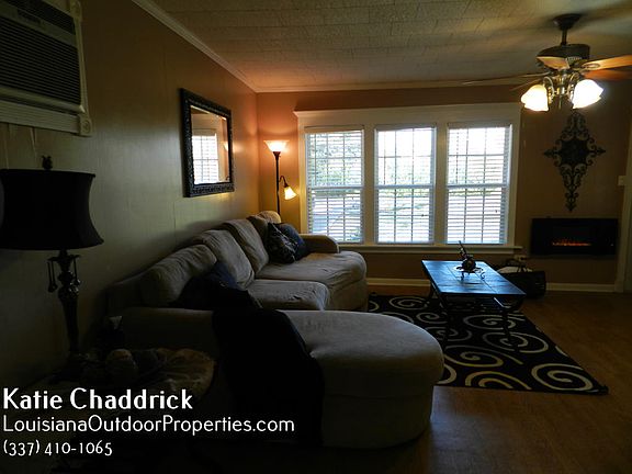 3rd image of 1086 Sadler Road