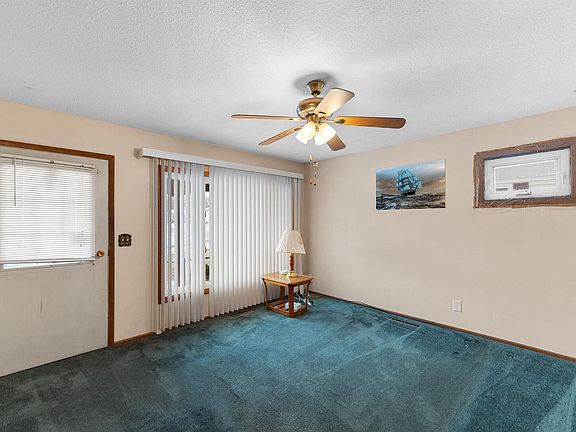 5th image of 5335 Davie St