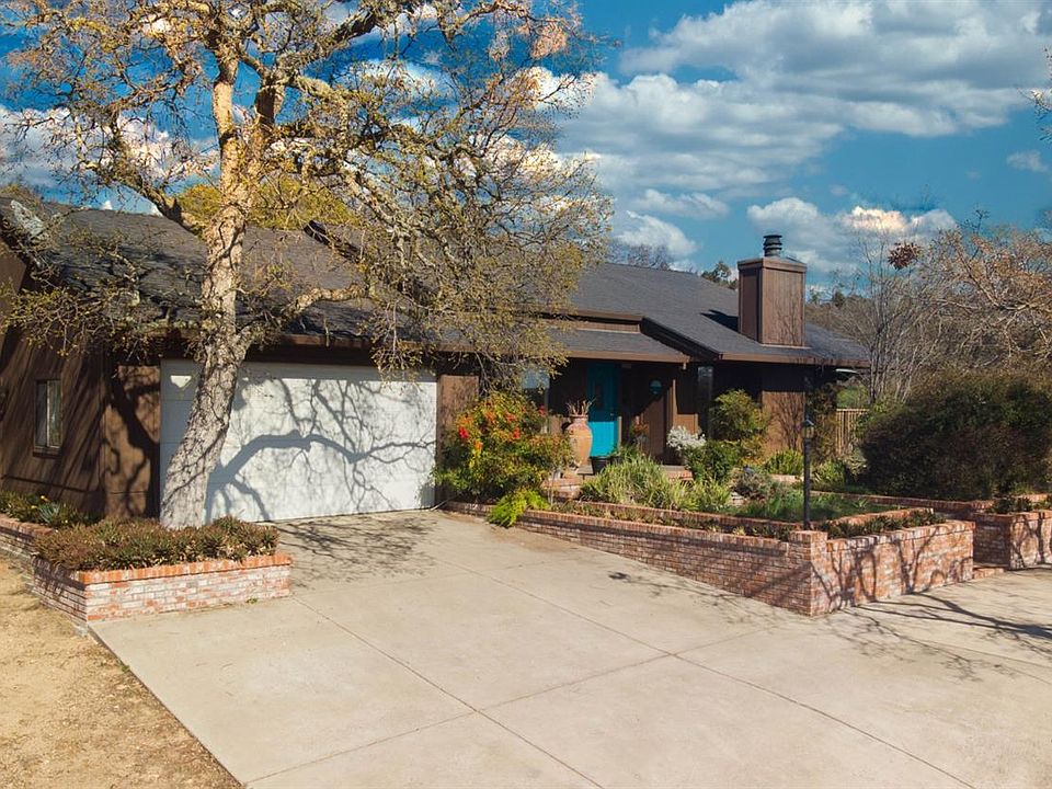 2nd image of 8643 Owens Way