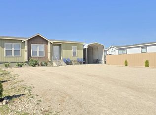 2109 Algerita St, Carlsbad, NM 88220