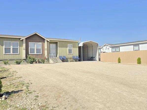 2109 Algerita St, Carlsbad, NM 88220