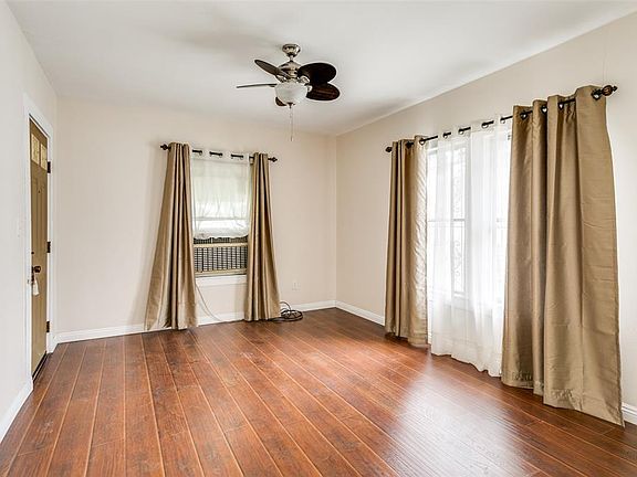 5th image of 2208 Lee Ave