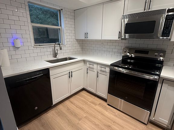 4th image of 7687 Sweetwood Ct