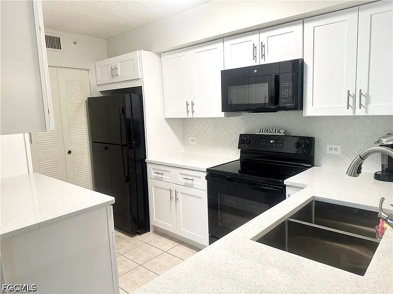 8940 Colonnades Ct E #725 — Photo 11