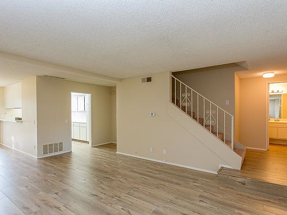 4th image of 15092 Campus Park Dr APT B