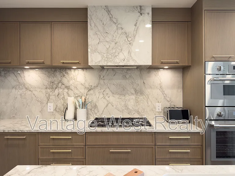 3800 Capozzi Rd #806 — Photo 21