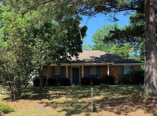 7114 White Oak Ln, Montgomery, AL 36117