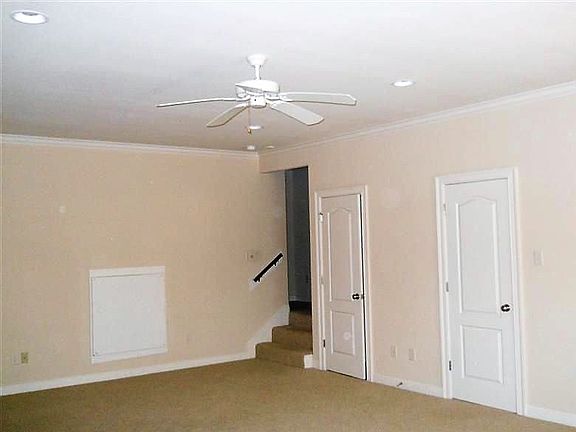 5th image of 315 Wellington Woods Loop