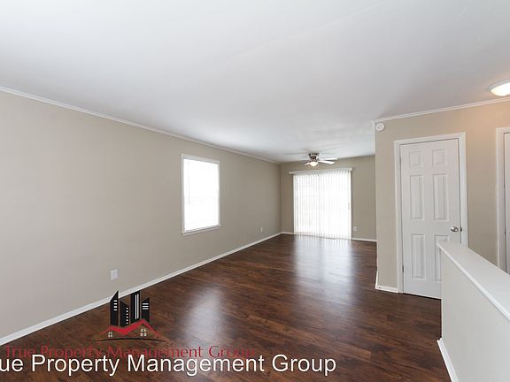 2nd image of 3502 N Joan Pl