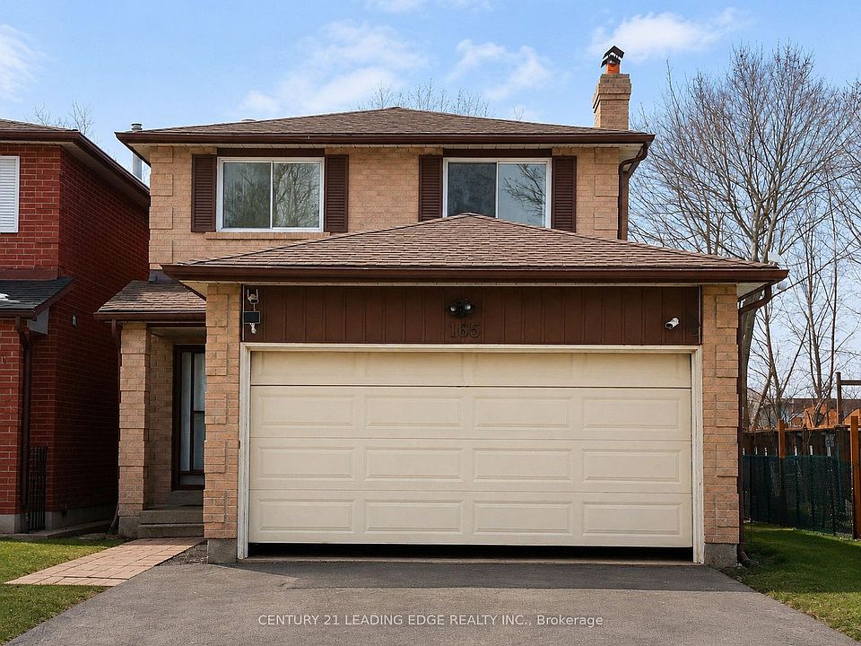 1st image of 165 Stephenson Cres