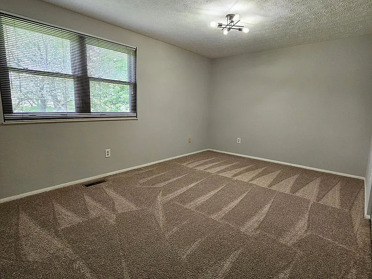 4242 Hanover Dr — Photo 13