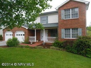 95 Massie Dr, Christiansburg, VA 24073