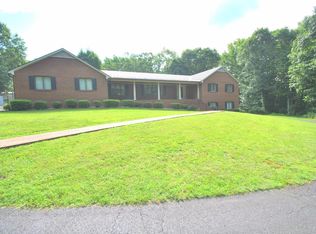 100 Kingston Rd, Evington, VA 24550