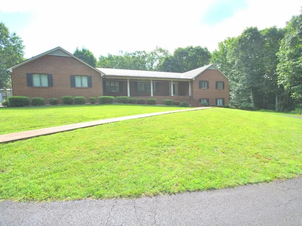 100 Kingston Rd, Evington, VA 24550