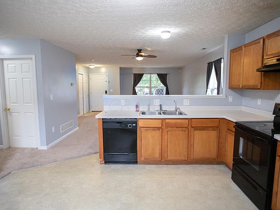 5th image of 8032 Beardsley Ave