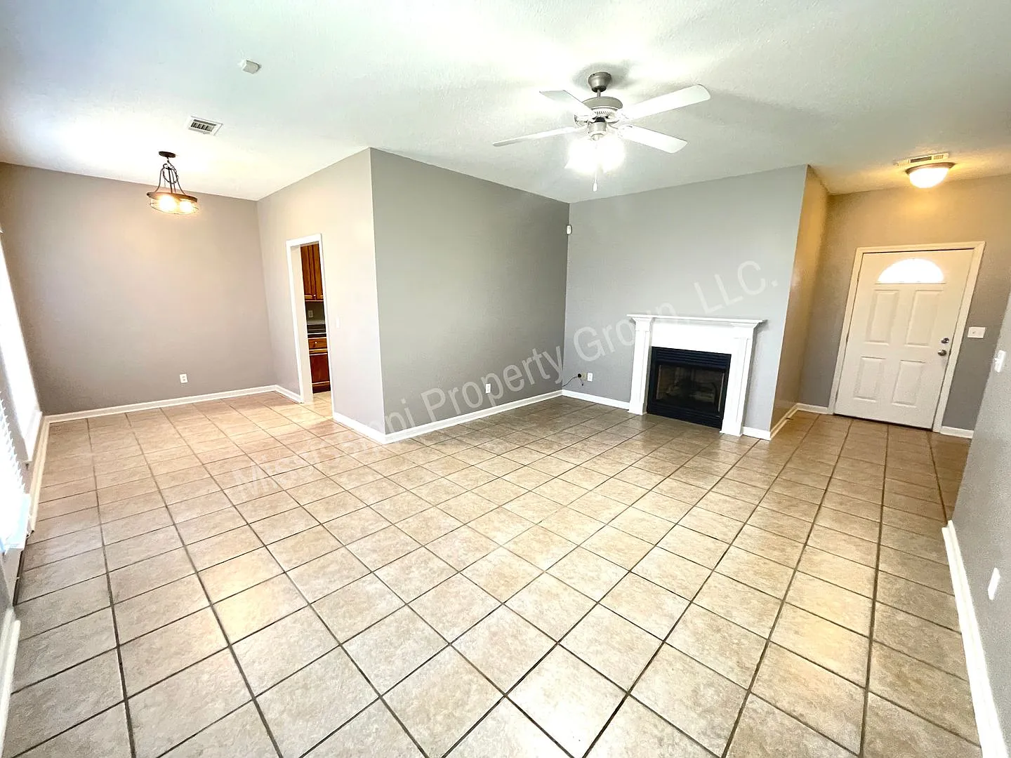 3bd/2ba For Rent — Photo 3
