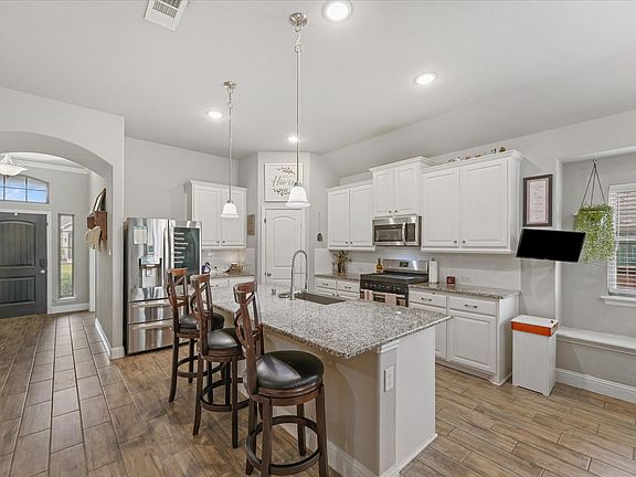 4th image of 1790 Amalfi Dr