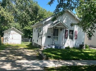 1726 Sheridan St, Madison, WI 53704