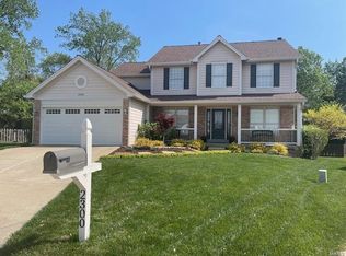 2300 Kingstowne Place Ct, Ballwin, MO 63011