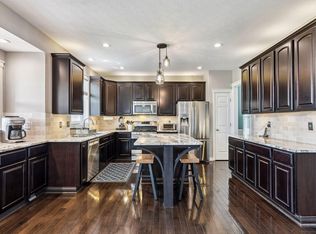 7562 Broxton Ln, Galena, OH 43021