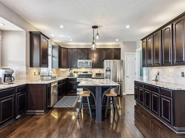 7562 Broxton Ln, Galena, OH 43021