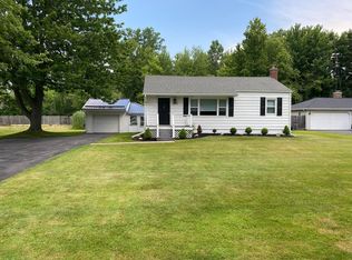 8030 Miles Rd, East Amherst, NY 14051