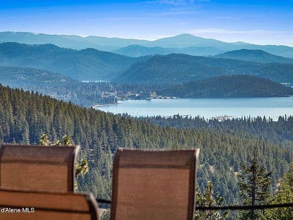 3rd image of 1238 S Reynolds Rd