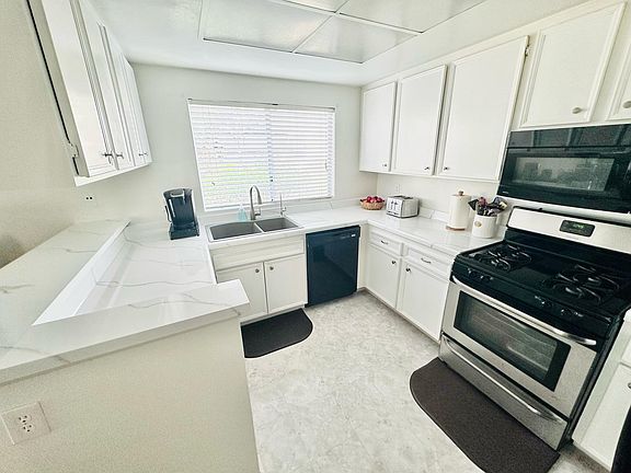 4th image of 10263 Bell Gardens Dr Unit 7