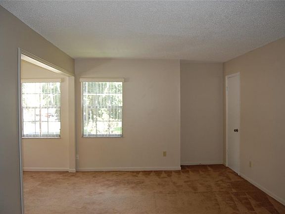 2nd image of 416 E Harwood St APT 4