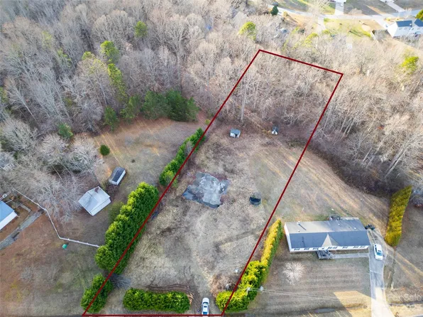 3551 Lee Moore Rd, Maiden, NC 28650