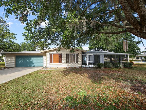 4th image of 880 Palm Ave
