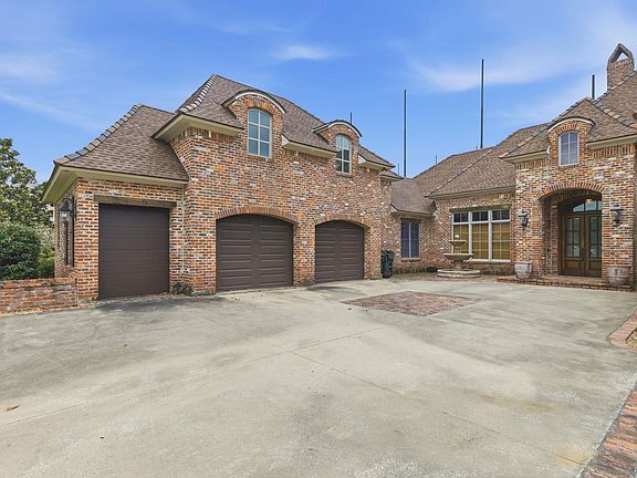 5th image of 4836 Gleneagle Dr