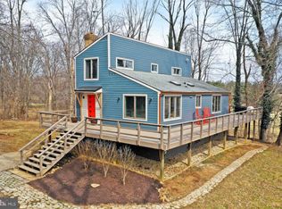 39360 Rodeffer Rd, Lovettsville, VA 20180