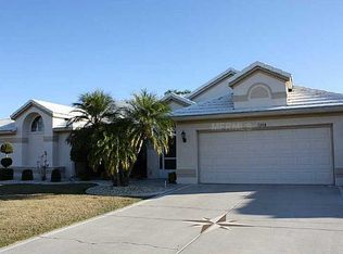 1208 Peridot Ln, Sun City Center, FL 33573