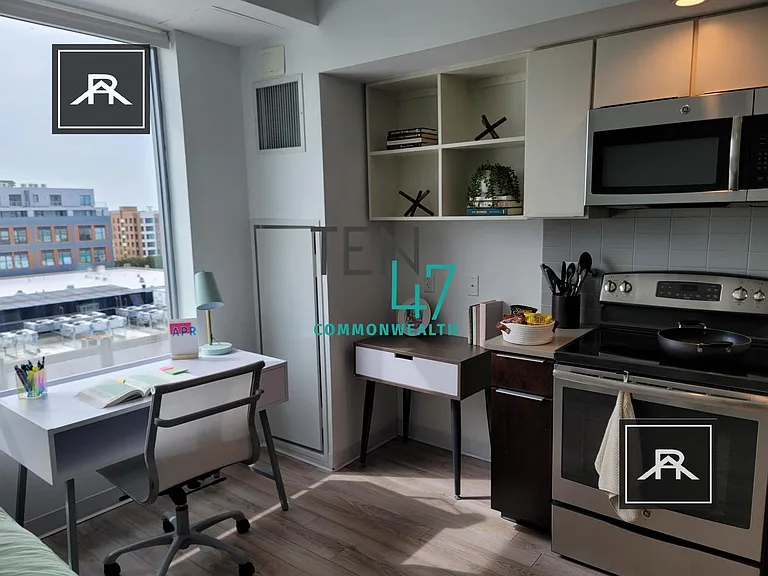 1049 Commonwealth Ave #S3 — Photo 2