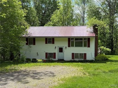 1833 State Route 104, Parish, NY, 13131
