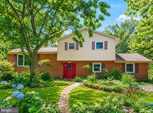 1771 Sequoia Dr, Vineland, NJ 08361