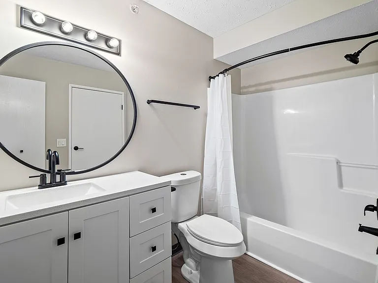 Cherry Tree Village Apartments — Photo 118