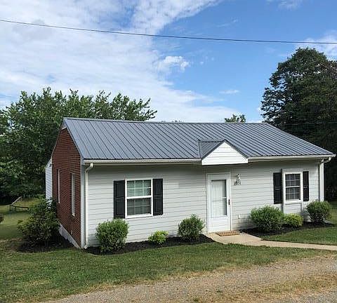3rd image of 3231 Loch Haven Dr