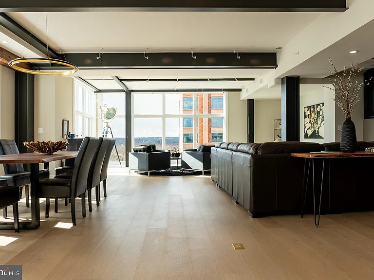 50 N Main St #303 — Photo 7