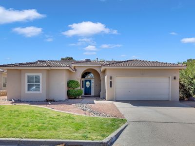232 Avenida Mirador, Santa Teresa, NM, 88008