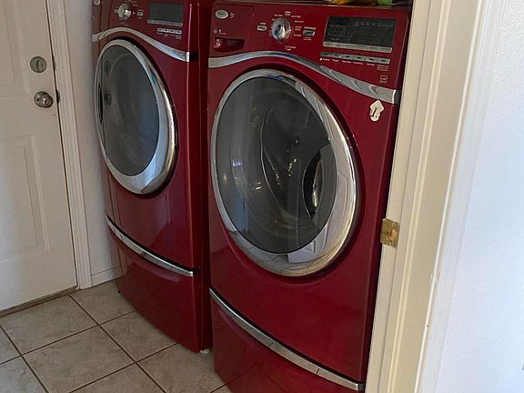 3rd image of 105 Desert Sage Ct