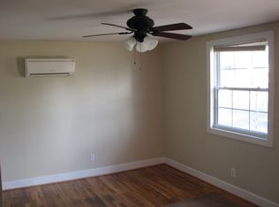 120 Cedar Ave, Hudson, NC 28638