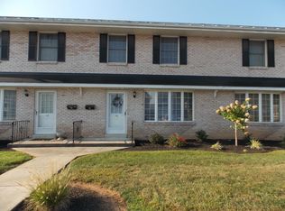 10 Carter Pl, Carlisle, PA 17013