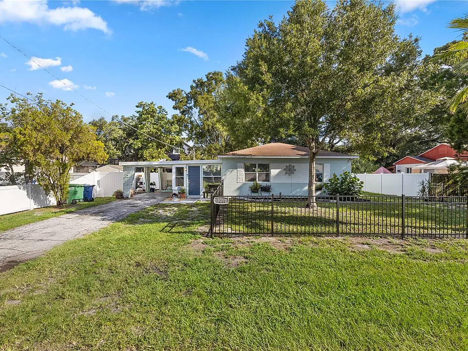 3011 W Van Buren Dr