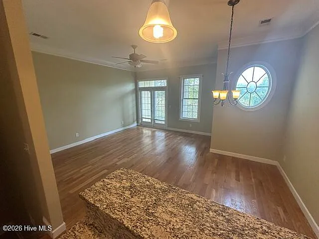 100 Sable Oak Cir SW #101 — Photo 11